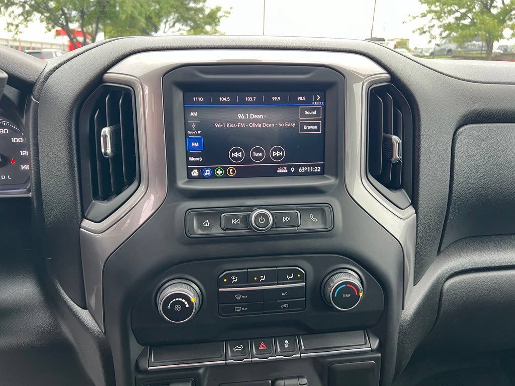 Used 2021 Chevrolet Silverado 1500 Custom AWD/4WD image 28