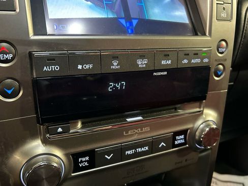 Used 2020 Lexus GX 460 Luxury w/ Luxury Sport Package AWD/4WD image 18