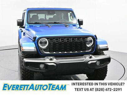 Used 2024 Jeep Gladiator Sport