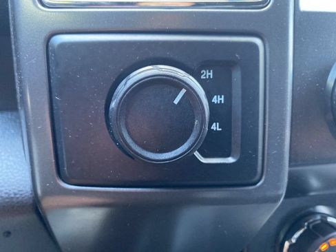Certified 2019 Ford F150 XLT w/ Equipment Group 302A Luxury AWD/4WD image 37