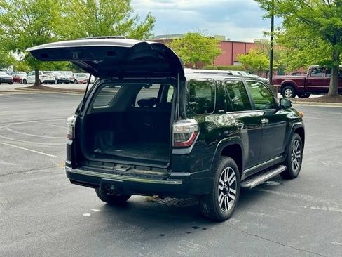 Used 2024 Toyota 4Runner Limited AWD/4WD image 18