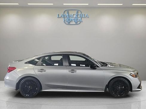 Used 2023 Honda Civic Sport image 7