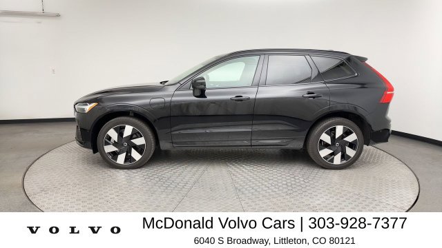 Certified 2024 Volvo XC60 T8 Plus w/ Protection Package Premier AWD/4WD image 5