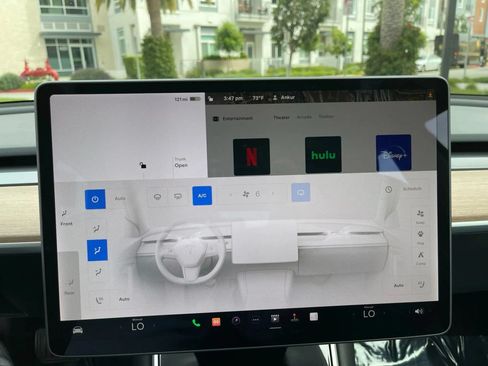 Used 2020 Tesla Model 3 Standard Range Plus RWD image 17