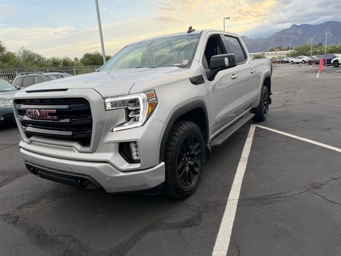 Used 2021 GMC Sierra 1500 Elevation w/ Preferred Package AWD/4WD image 3
