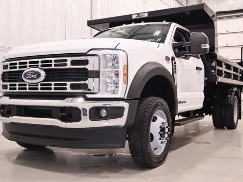 New 2026 Ford F550 4x4 Regular Cab Super Duty image 5