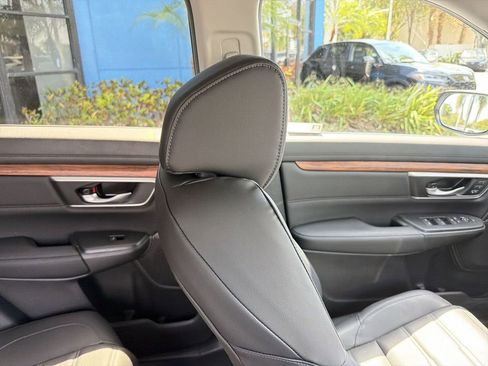 Certified 2022 Honda CR-V Touring image 16