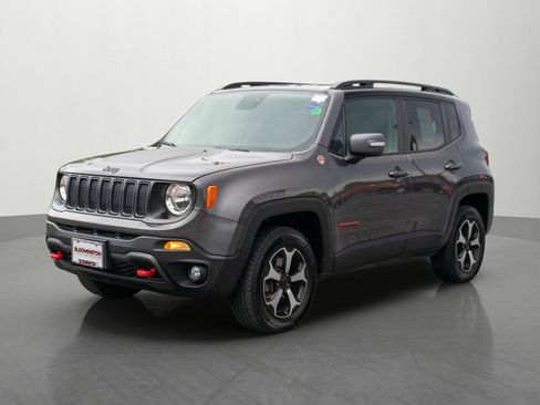 Used 2019 Jeep Renegade Trailhawk AWD/4WD image 3