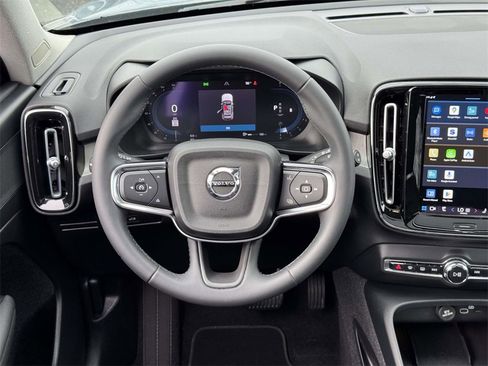 Certified 2023 Volvo XC40 B5 Plus w/ Driver Assist Package image 12