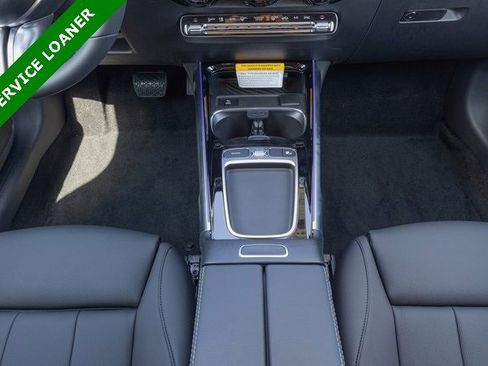 Used 2025 Mercedes-Benz GLB 250 image 25