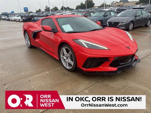 Used 2025 Chevrolet Corvette Stingray Preferred Cpe w/ Battery Protection Package image 7