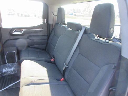 New 2026 GMC Sierra 1500 SLE AWD/4WD image 15