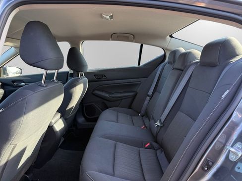 Used 2024 Nissan Altima 2.5 SV image 13