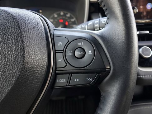 Used 2023 Toyota Corolla SE image 22