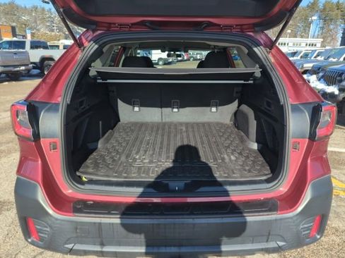 Used 2022 Subaru Outback Premium AWD/4WD image 29