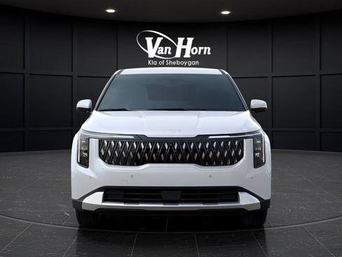 New 2026 Kia Carnival LX image 2