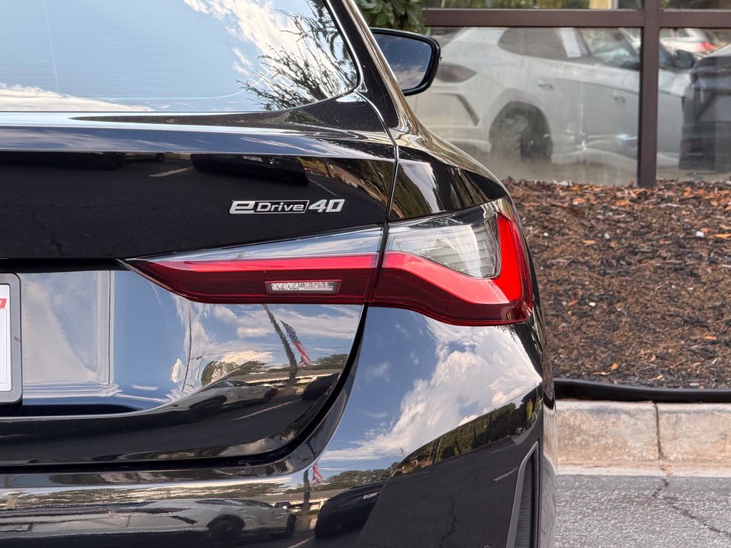 Used 2025 BMW i4 eDrive40 RWD image 16