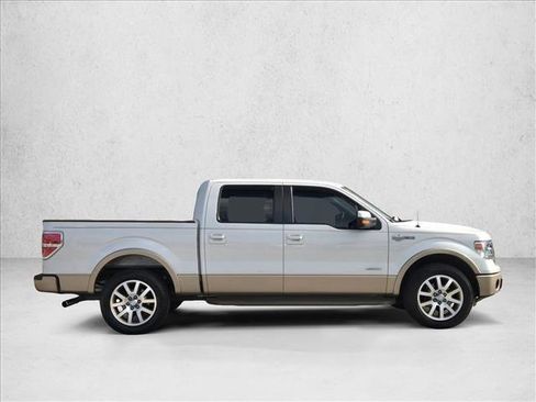 Used 2014 Ford F150 King Ranch w/ King Ranch Luxury Package image 4