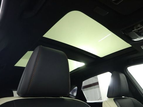 Certified 2024 Lexus NX 300h AWD w/ Luxury Package image 18