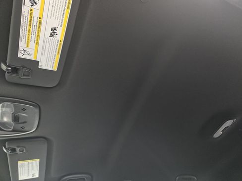 New 2026 Chevrolet Trax RS w/ Driver Confidence Package FWD image 27