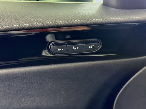 Used 2025 INFINITI QX60 Pure image 21