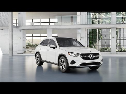 Certified 2026 Mercedes-Benz GLC 350e 4MATIC image 5