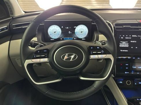 Used 2023 Hyundai Tucson Limited w/ Cargo Package FWD image 17