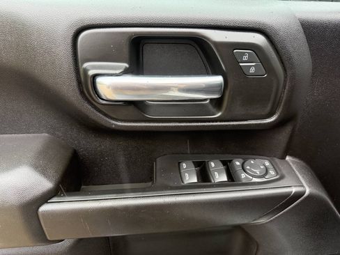 Used 2025 Chevrolet Silverado 2500 W/T w/ WT/CX Safety Package AWD/4WD image 15