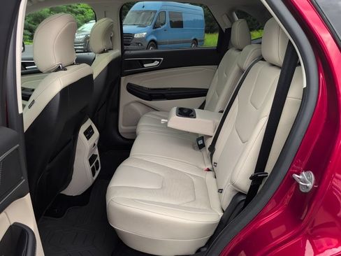 Used 2016 Ford Edge Titanium w/ Equipment Group 301A FWD image 36
