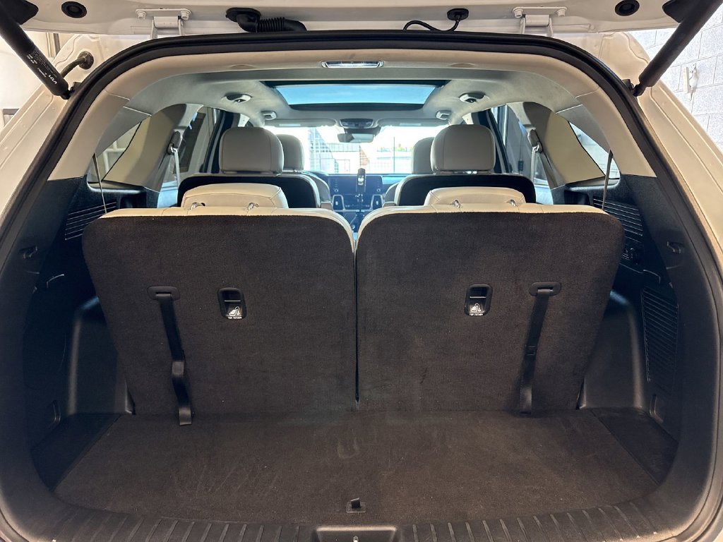 Certified 2023 Kia Sorento SX AWD/4WD image 19