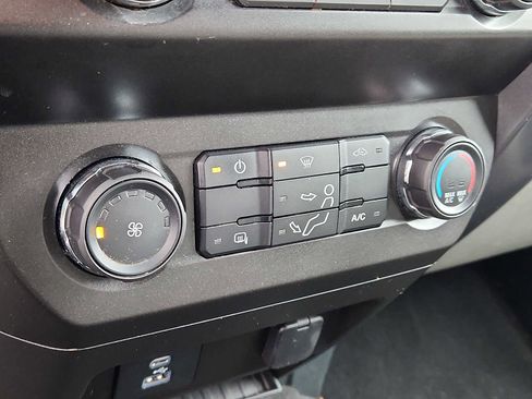 Used 2022 Ford F250 XLT w/ Snow Plow Prep Package image 15