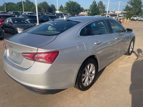 Used 2020 Chevrolet Malibu LT FWD image 6