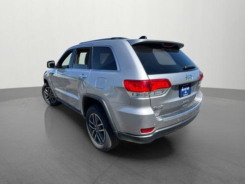 Used 2019 Jeep Grand Cherokee Limited AWD/4WD image 4