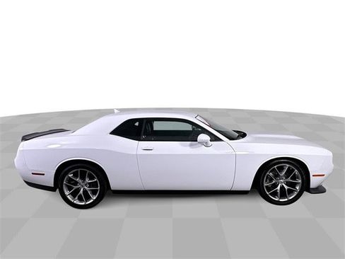 Used 2023 Dodge Challenger GT image 9