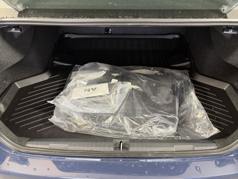 Used 2025 Subaru Legacy Limited image 14