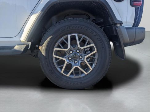 New 2024 Jeep Wrangler Sahara image 53