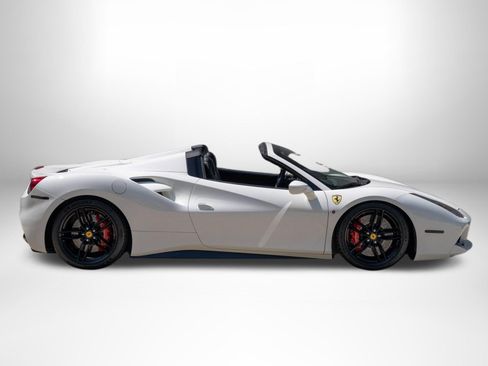 Used 2018 Ferrari 488 Spider RWD image 7