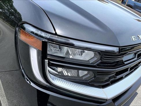 Certified 2025 Ford Expedition Platinum AWD/4WD image 29