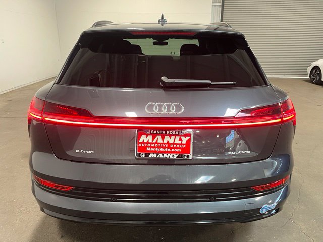 Used 2021 Audi e-tron Premium w/ Convenience Plus Package AWD/4WD image 4