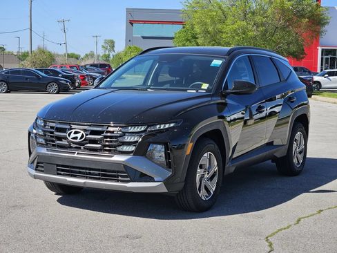Certified 2025 Hyundai Tucson Blue AWD/4WD image 2
