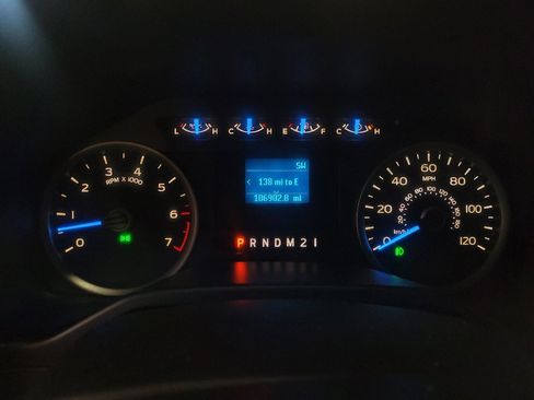Used 2016 Ford F150 XLT RWD image 23
