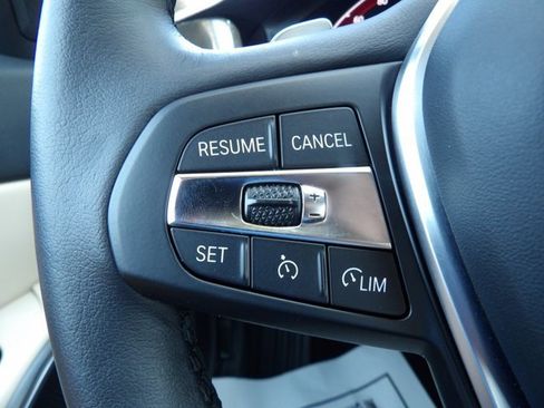 Used 2021 BMW 330i xDrive Sedan w/ Premium Package AWD/4WD image 17