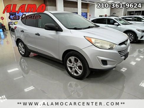 Used 2012 Hyundai Tucson GL image 6