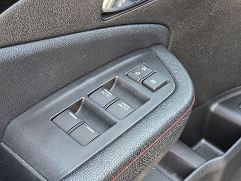 Used 2022 Honda Pilot Black Edition image 23