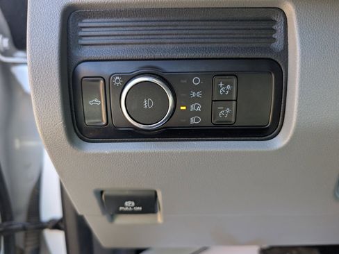 Used 2023 Ford F250 XL w/ STX Appearance Package AWD/4WD image 19