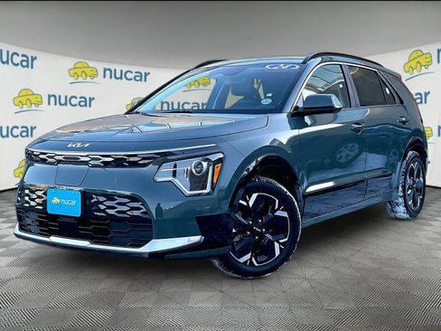 Used 2024 Kia Niro Wind image 3
