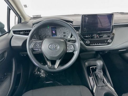 Used 2024 Toyota Corolla LE FWD image 28