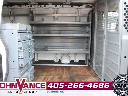 Used 2017 GMC Savana 2500 image 17