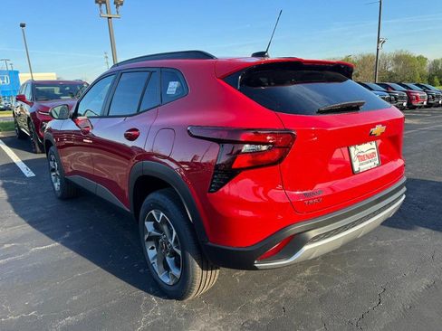 New 2026 Chevrolet Trax LT FWD image 29