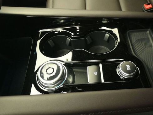 New 2026 Ford Explorer Platinum w/ LUX Leather Package image 15